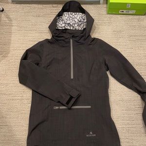Burton windbreaker pullover